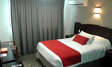 Double Room with One Double Bed - Non-Smoking