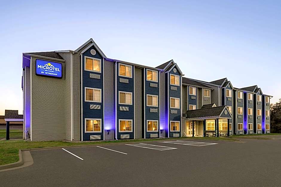 Microtel Inn & Suites By Wyndham New Ulm