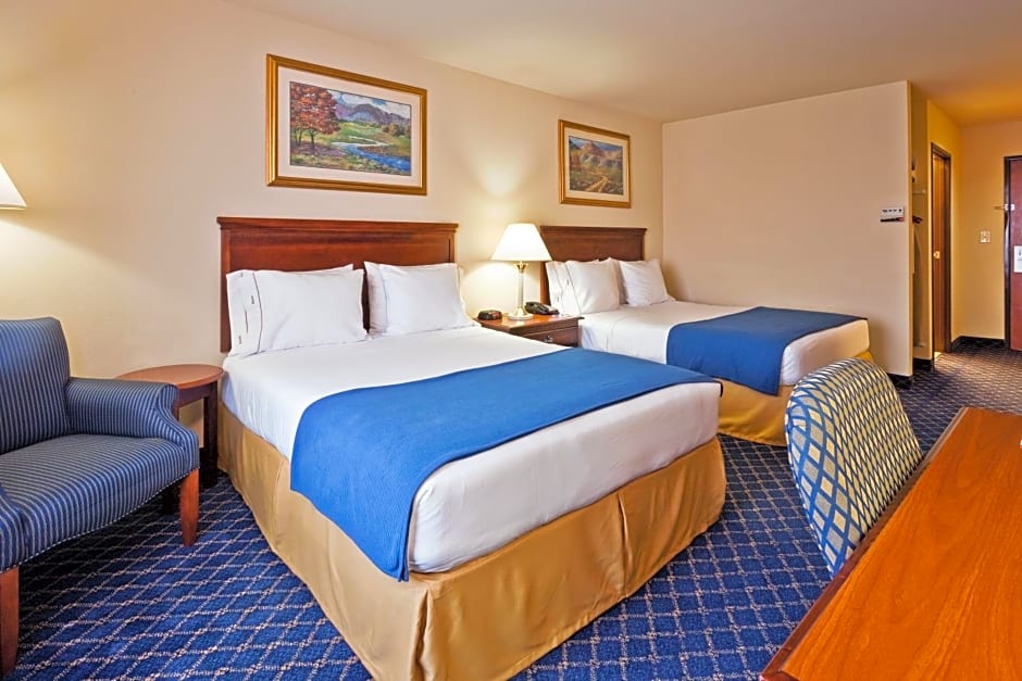Holiday Inn Express Hotel & Suites Paragould by IHG