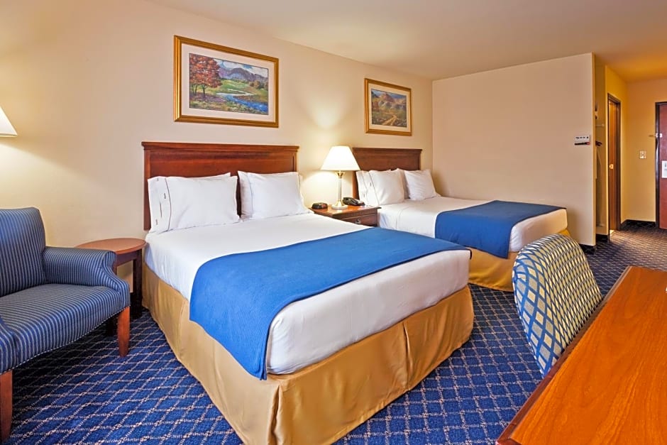 Holiday Inn Express Hotel & Suites Paragould