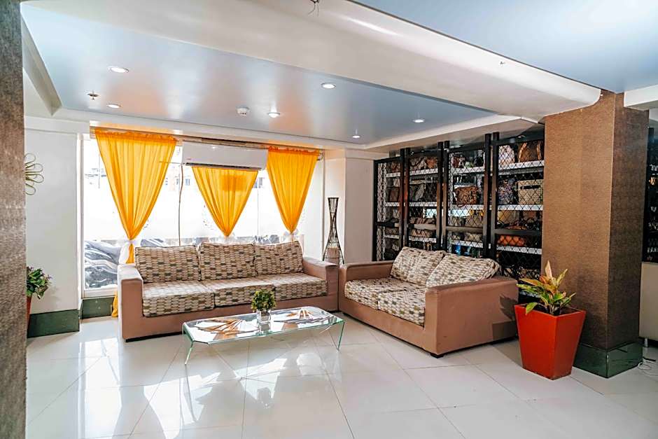 Villa Rosita Hotel Naga City by RedDoorz