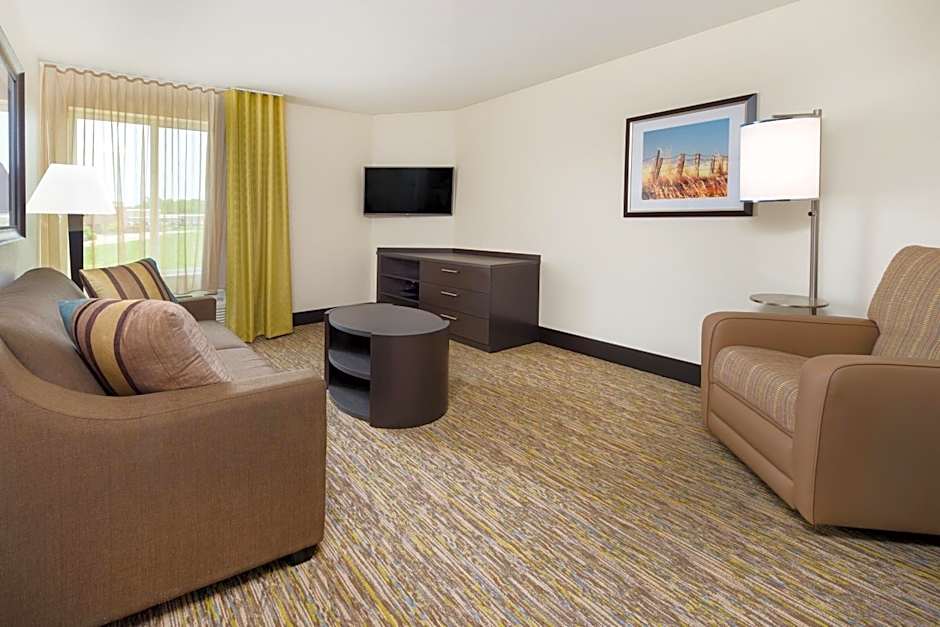 Candlewood Suites Columbia Hwy 63 & I-70 By IHG