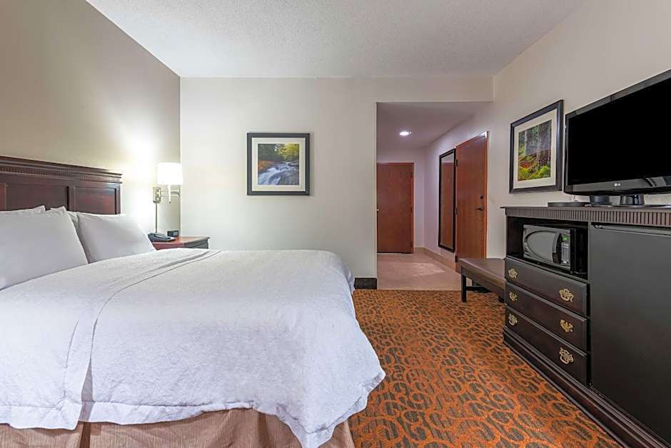 Hampton Inn Parkersburg-Mineral Wells