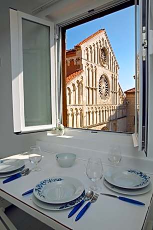 Central Apartments Integrated Hotel