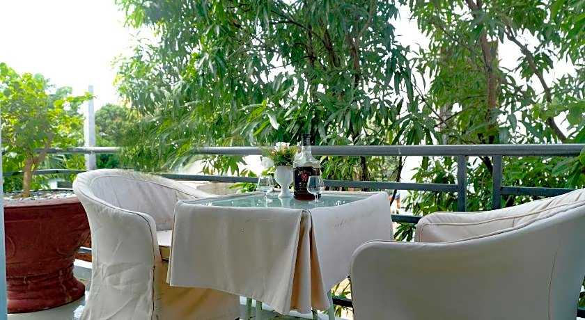 The Moon Villa Hoi An