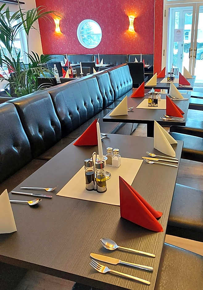 Check Inn Hotel Merseburg