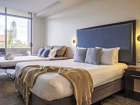 Queen Room with Sofa Bed and Balcony