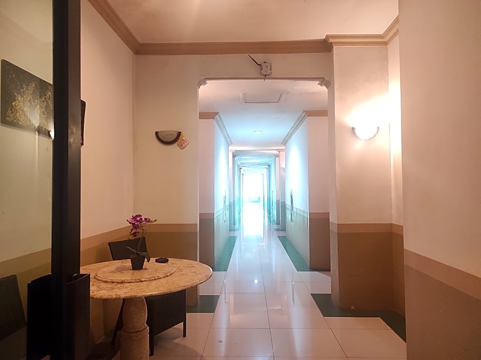Ayong M Linggarjati Hotel
