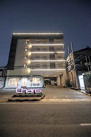 De La Charis Hotel by Waringin Hospitality