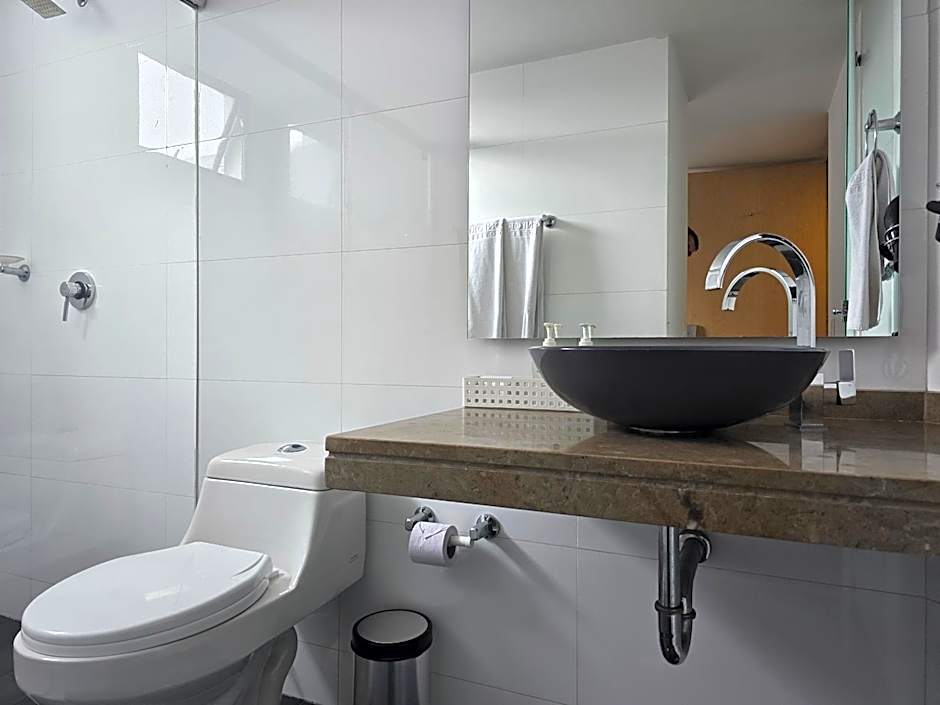 Hotel Castellana 95 Bogota By Hoteles Confort 80