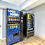 Econo Lodge Inn & Suites Virginia Beach - Norfolk