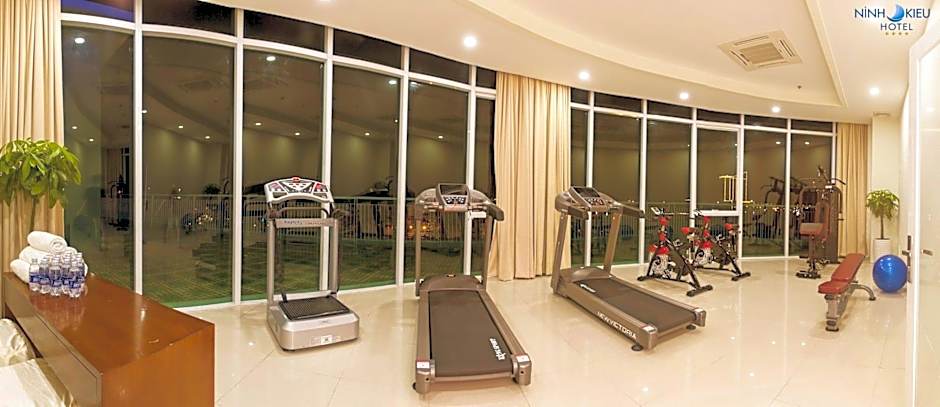 Ninh Kieu Riverside Hotel