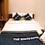 The white guest house