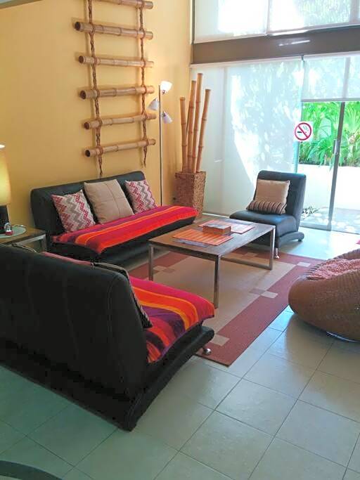 Gorgeous Open Concept Apartment