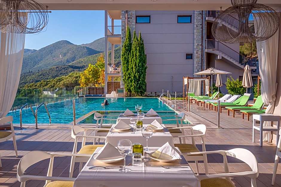 Salvator Villas & Spa Hotel