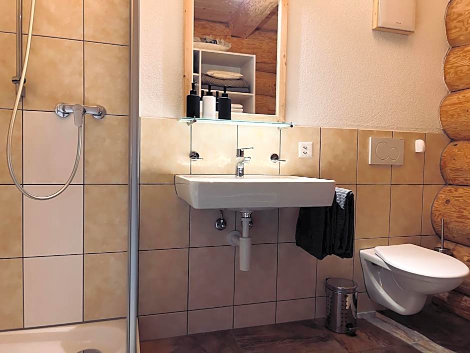 Standard 3 - Heiti Lodge