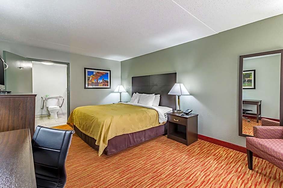 Quality Inn Goodlettsville