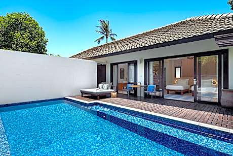 DELUXE POOL VILLA
