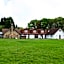 Little Foxes Hotel & Gatwick Airport Parking