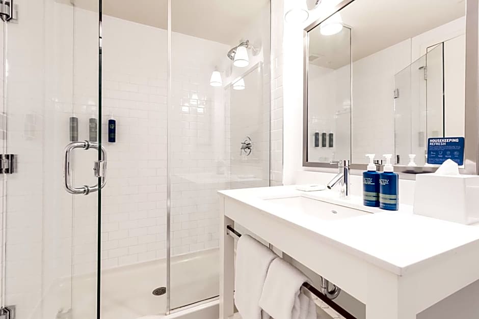 Four Points By Sheraton Kelowna Airport