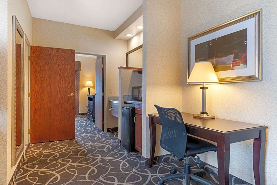 Best Western Plus Eau Claire Conference Center