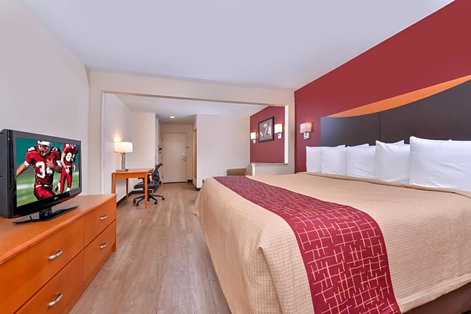 Red Roof Inn & Suites Danville, IL