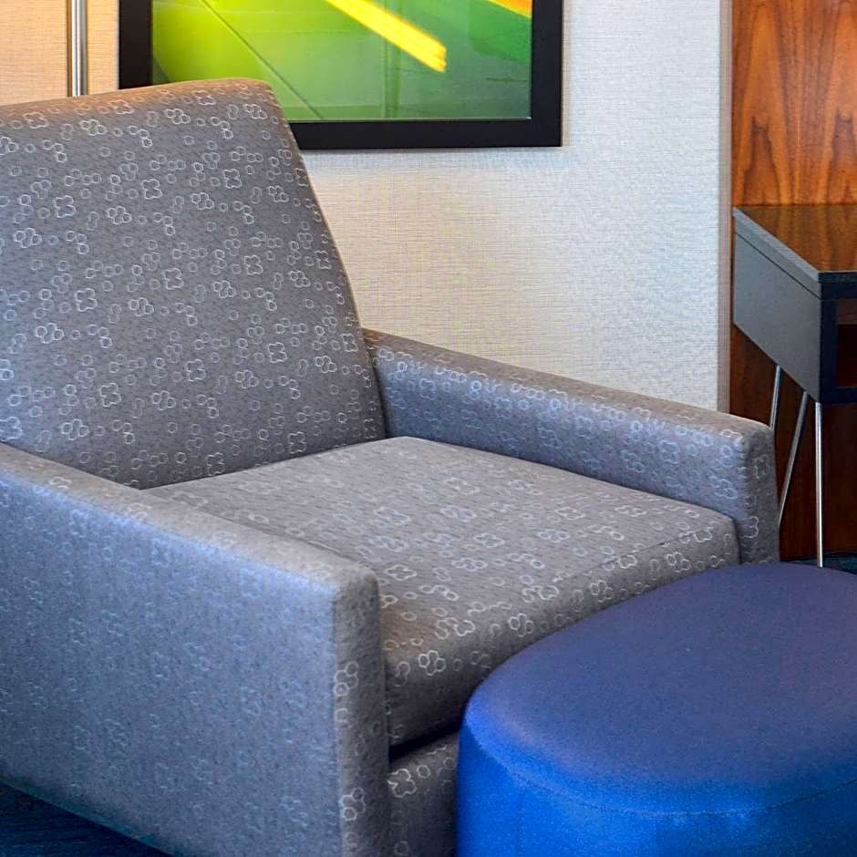 DoubleTree By Hilton Newark - Fremont