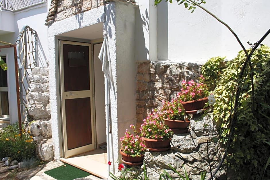 Mini Suite Alla Cascata – Noci, LA