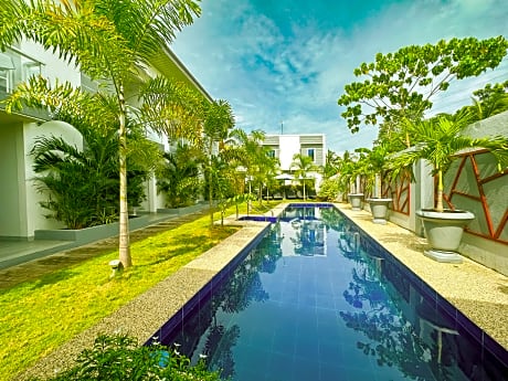 Sapphire Boutique Resort