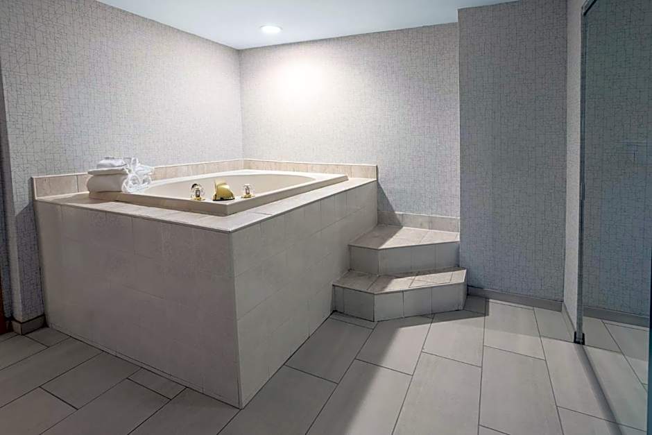 Holiday Inn Express Stony Brook-Long Island By IHG