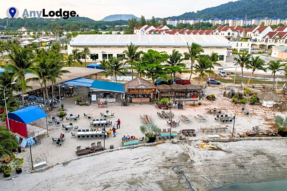 AnyLodge Waterfront Marina Island Pangkor