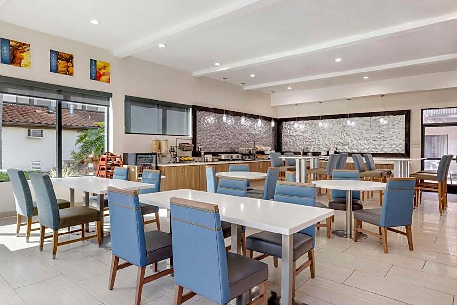 Best Western Carlsbad by the Sea