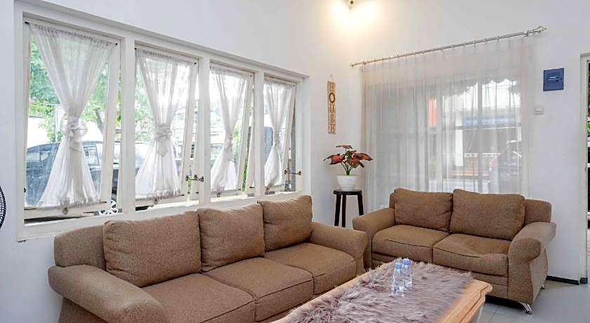 RedDoorz near XT Square 4