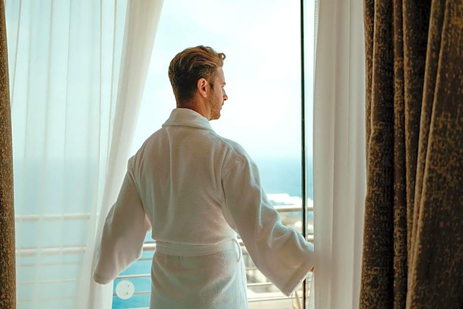 1926 Le Soleil Hotel & Spa