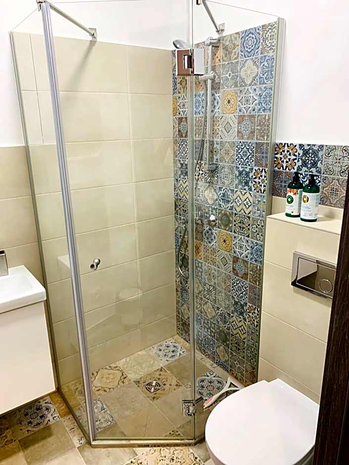 Oak house apartments