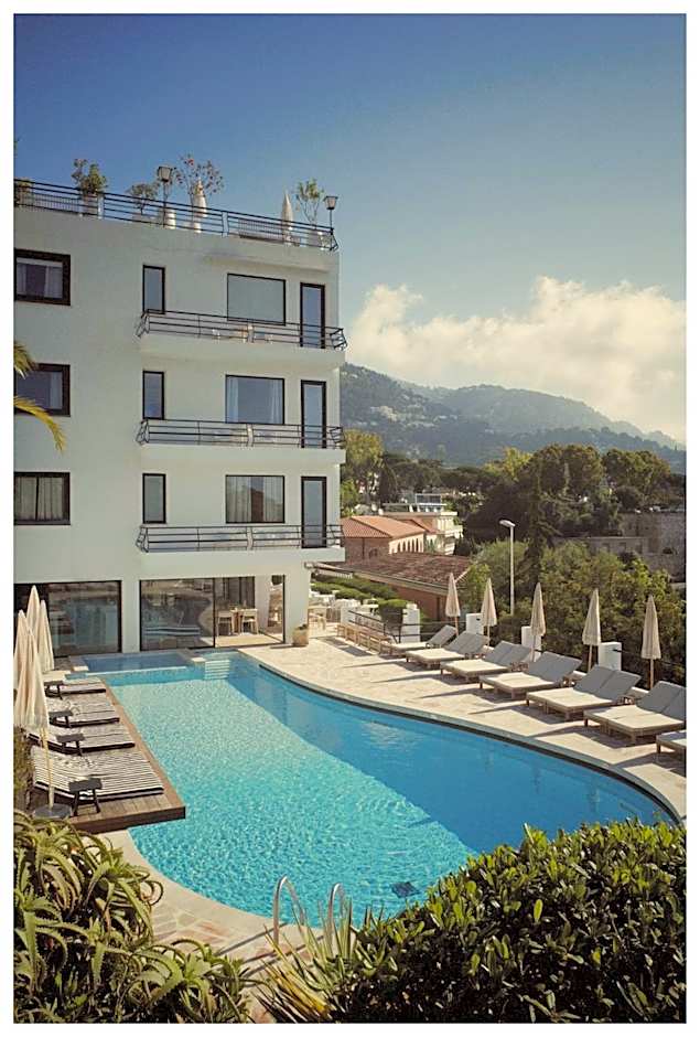 Hôtel Le Versailles