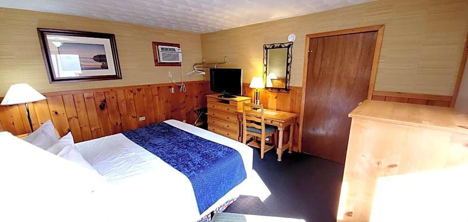 The Lake Motel
