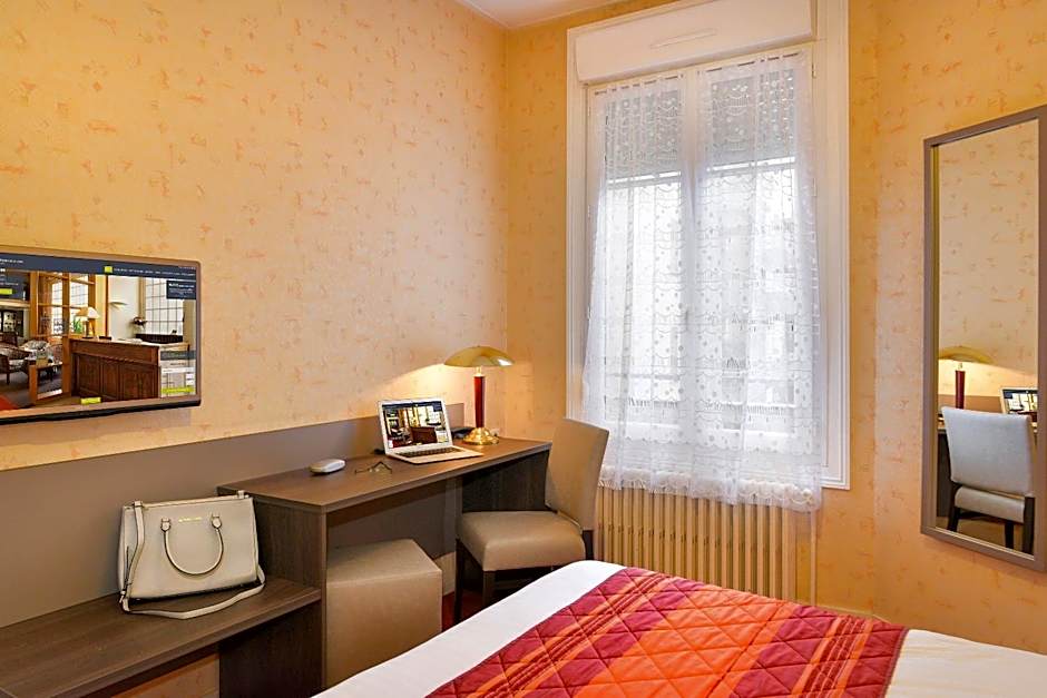 Logis Hôtel Des Châteaux De La Loire