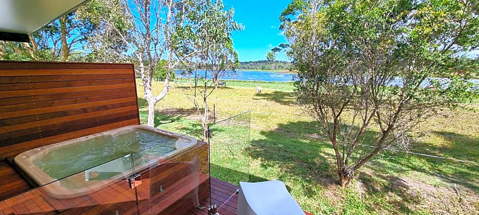 Narangba Motel (formerly Brisbane North B&B and Winery)