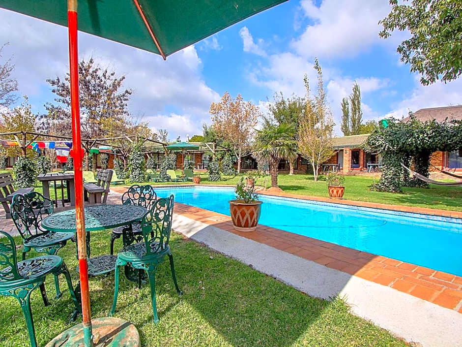 Airport Bird & Game Lodge