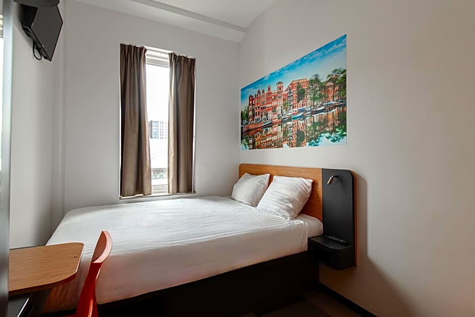 easyHotel Amsterdam Arena Boulevard