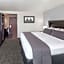 Baymont by Wyndham Glenview
