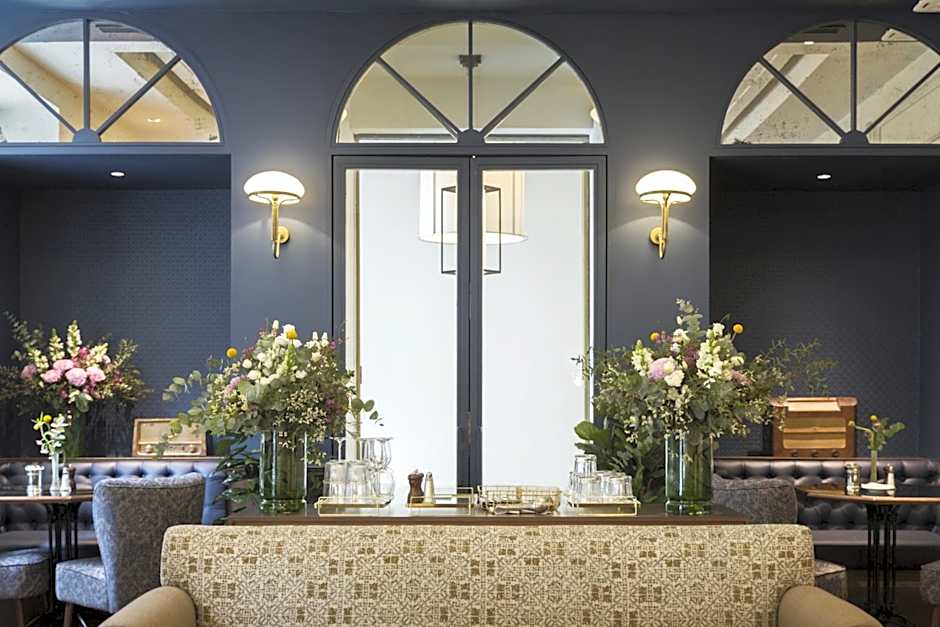 ICON Wipton by Petit Palace