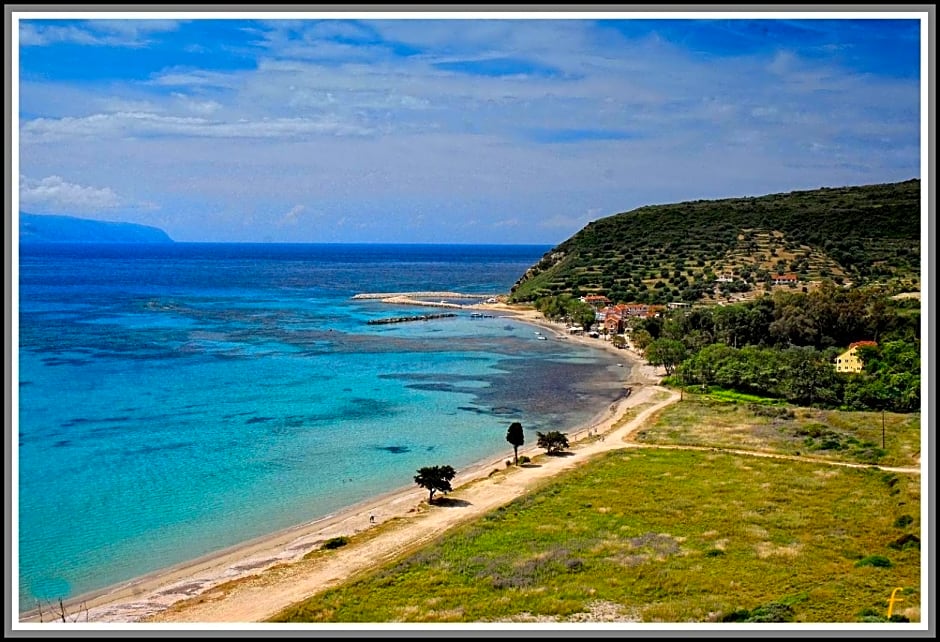 Albouro Seafront Apartments