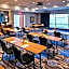 Holiday Inn Express & Suites Vaudreuil-Dorion By IHG