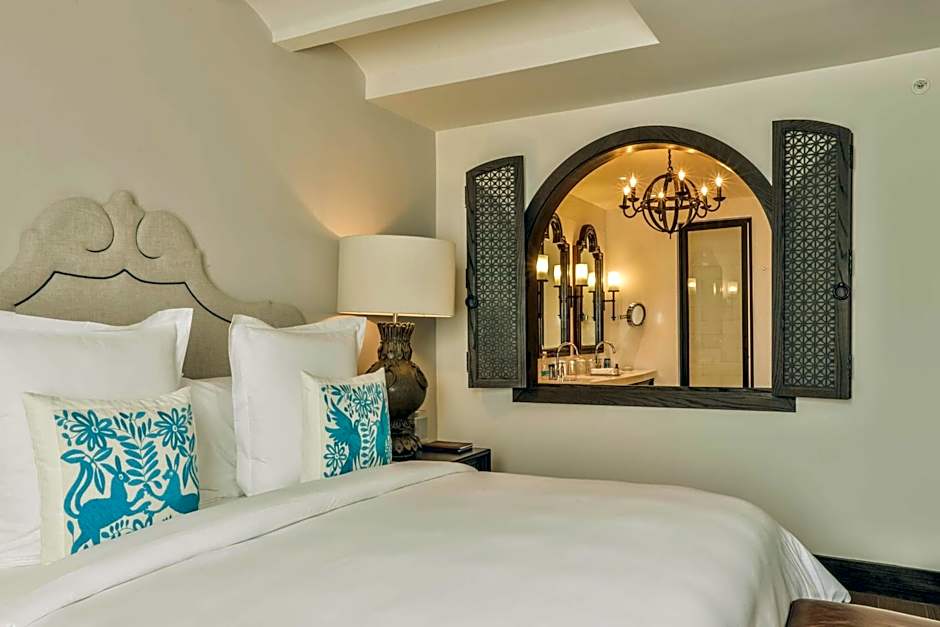 Banyan Tree Puebla