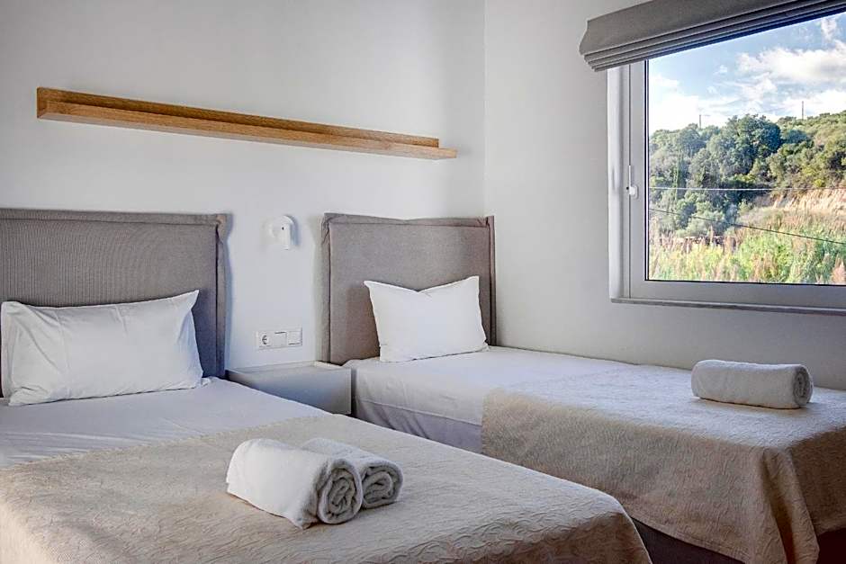 Peroulia Beach Houses