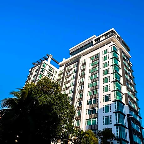 Naki Suites @ Silvertown