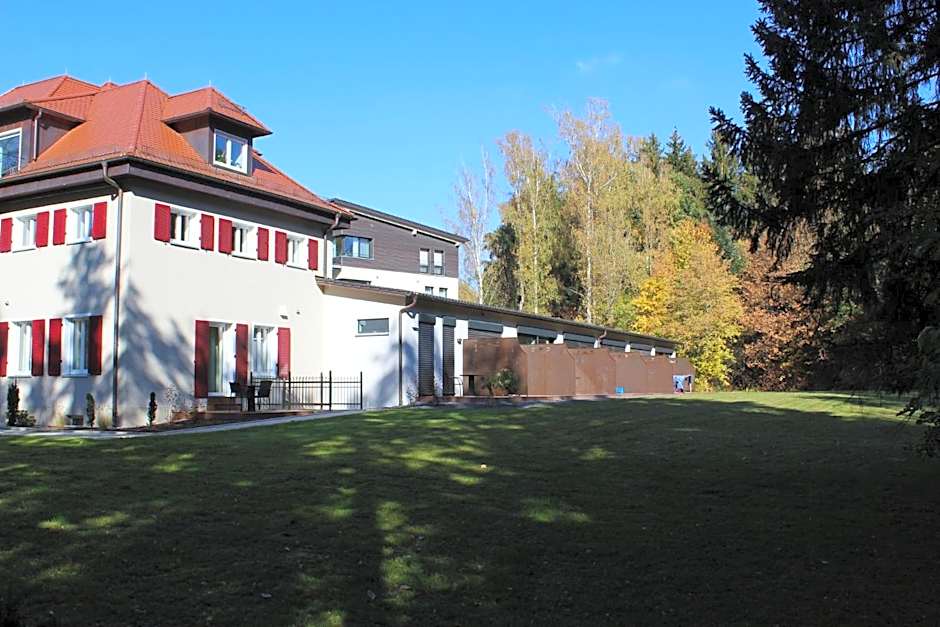 Waldhotel Rainau