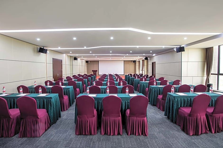 Ramada by Wyndham Huizhou Longmen